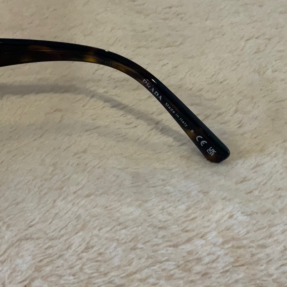 PRADA EYEGLASSES - Picture 5 of 10
